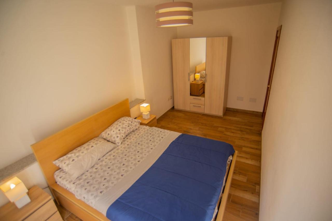 Valery Apartments ألغيرو المظهر الخارجي الصورة