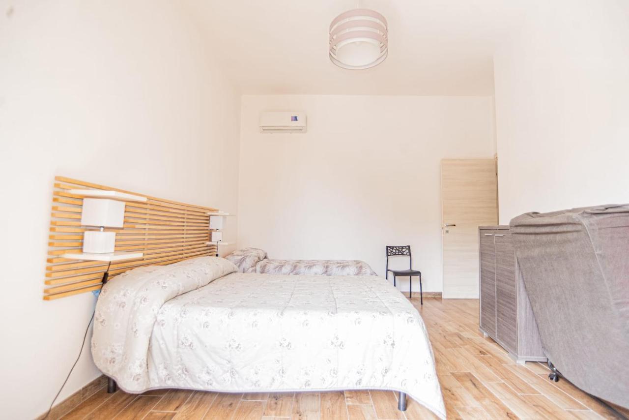 Valery Apartments ألغيرو المظهر الخارجي الصورة