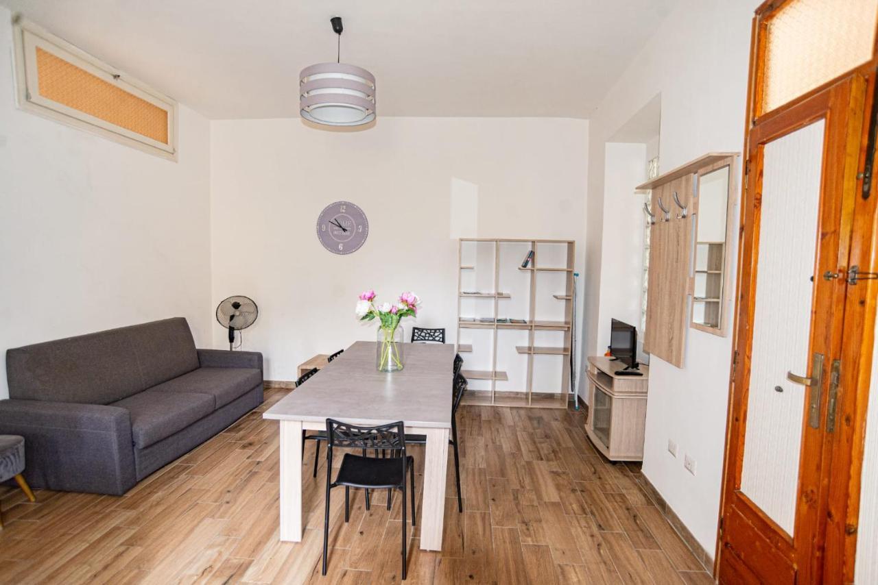 Valery Apartments ألغيرو المظهر الخارجي الصورة
