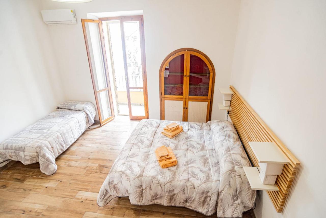 Valery Apartments ألغيرو المظهر الخارجي الصورة